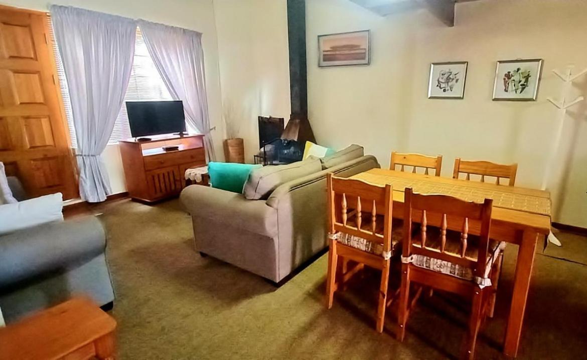 Villa Moria Peace Cottage Dullstroom Bagian luar foto