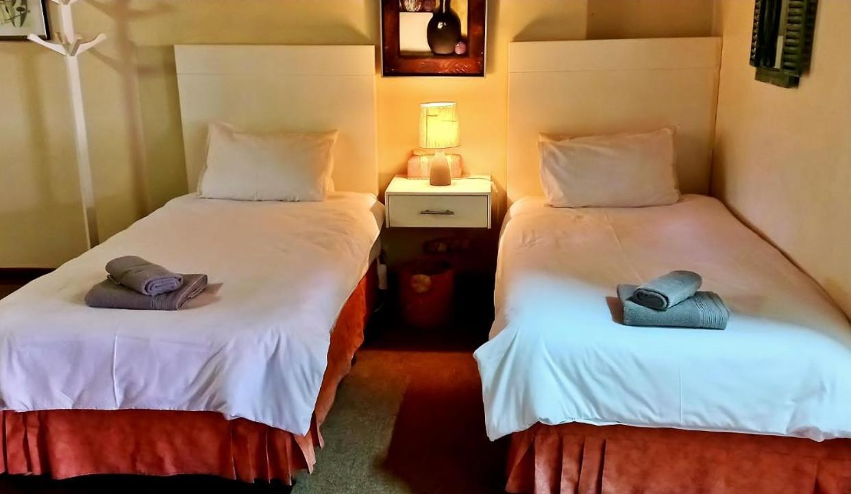 Villa Moria Peace Cottage Dullstroom Bagian luar foto