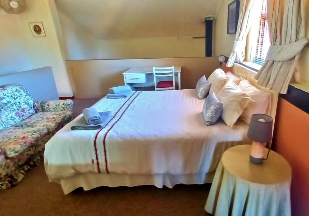 Villa Moria Peace Cottage Dullstroom Bagian luar foto